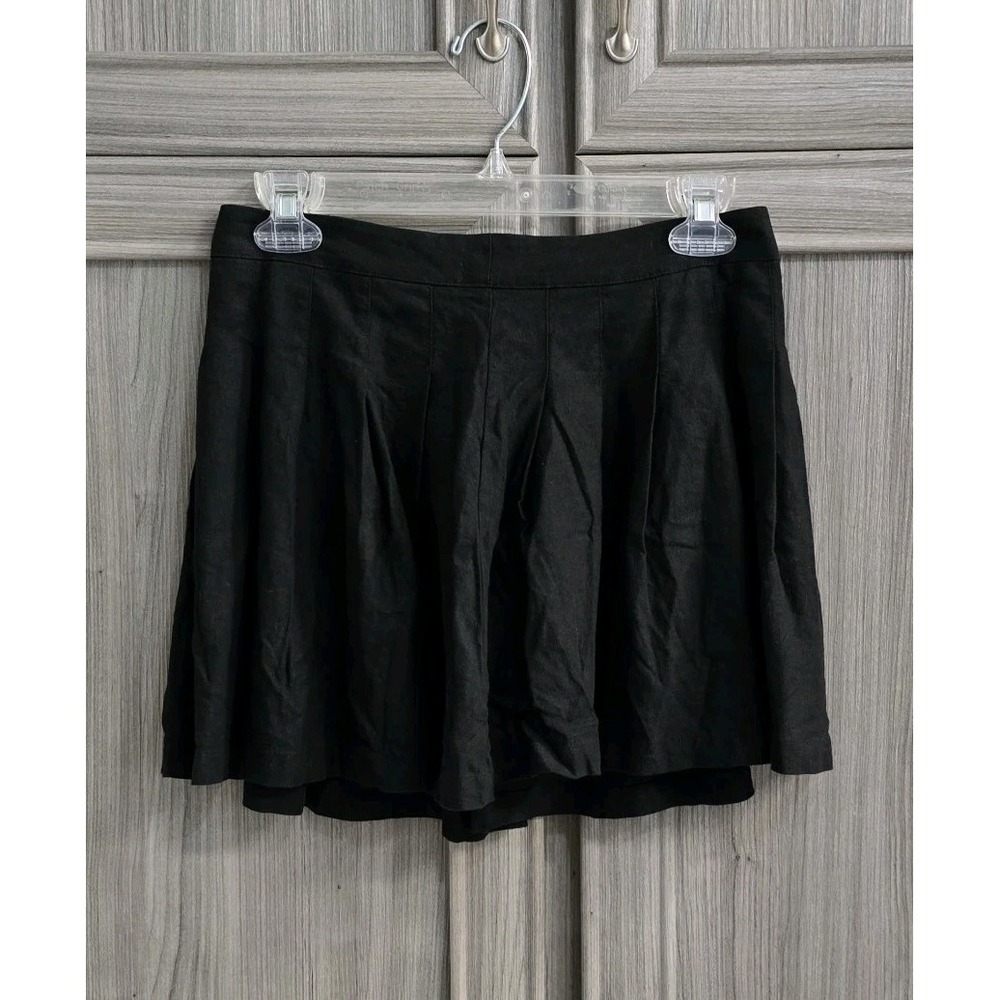 Forever 21 Black Pleated Mini Skirt Sz Small Side Zip Preppy School Girl Edgy
